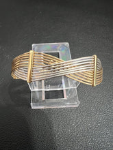Load image into Gallery viewer, Unique and attractive 14K Necklace & Bracelet Yellow & White Gold Mesh