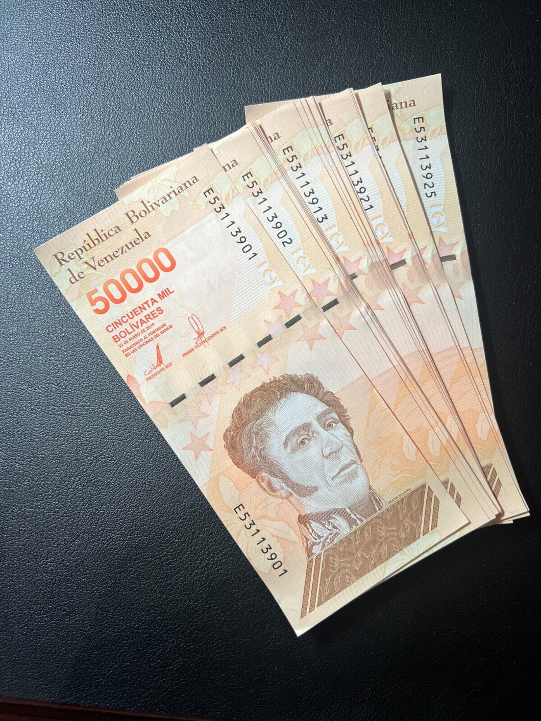 Venezuela 50000 (50,000) Bolivares Banknotes 2019 UNCIRCULATED - 25 Notes