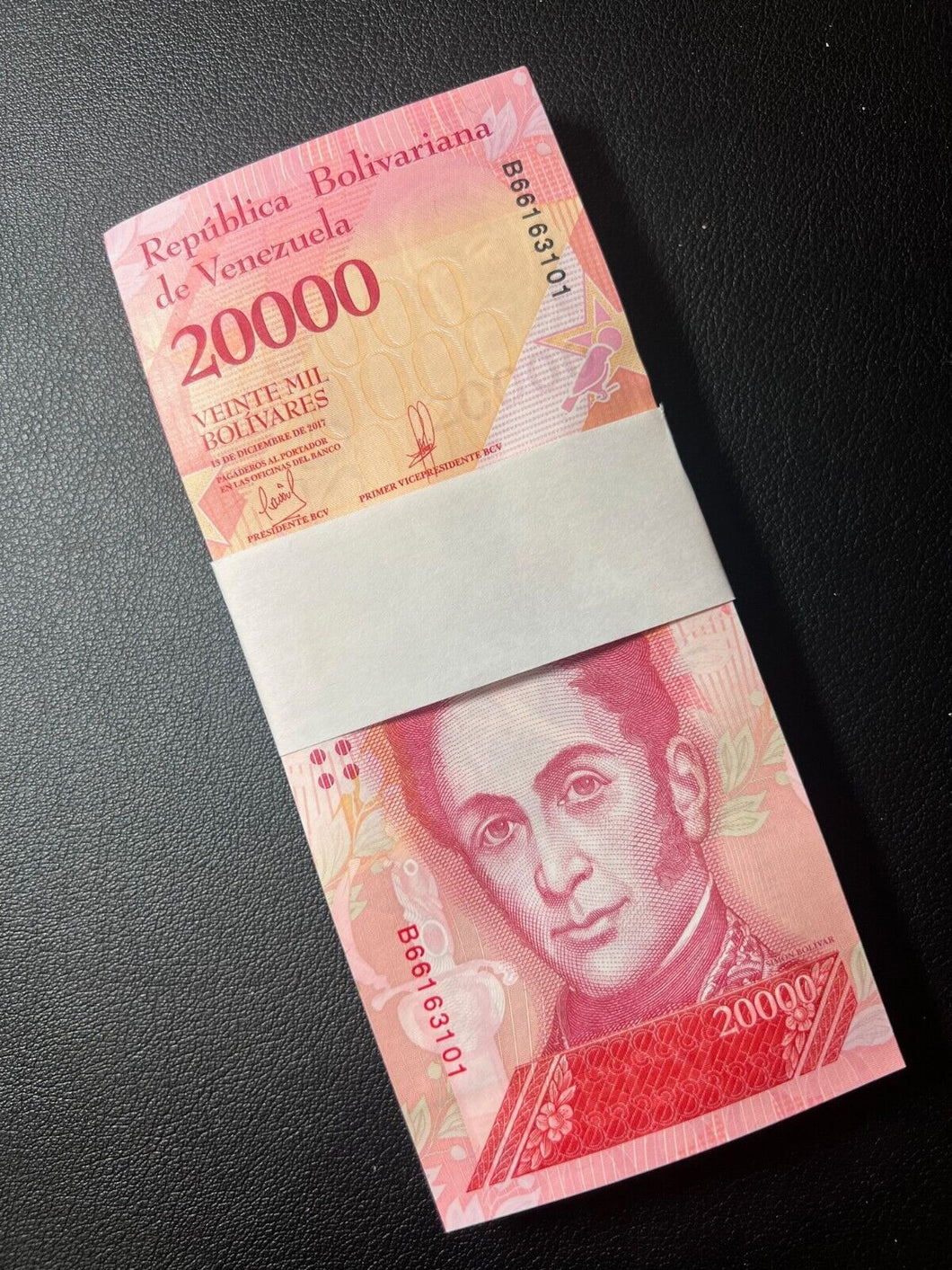 Venezuela 20000 (20,000) Bolivares  2017 Gem UNC 100 Note Stack
